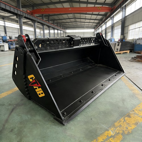 4-in-1 bucket