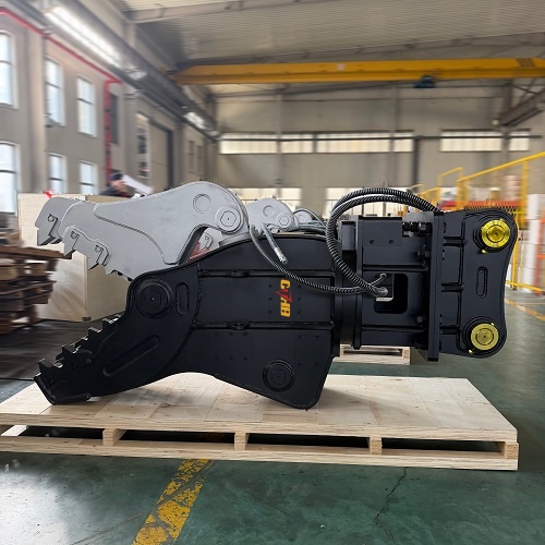 rotating pulverizer